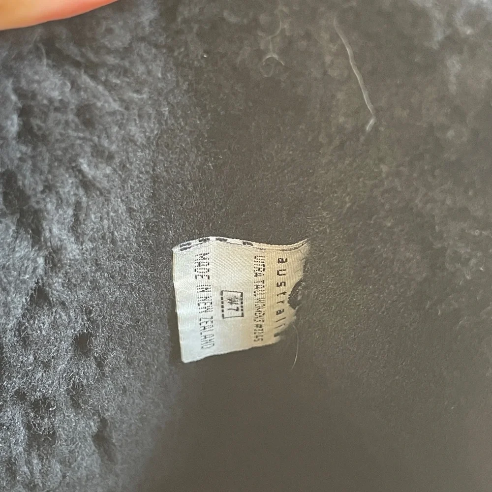 UGG Black Shearling-Lined Boot Interior Detail